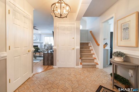 Tiny photo for 7 Meeting House Lane #7, Shelton, CT 06484 (MLS # 24149413)