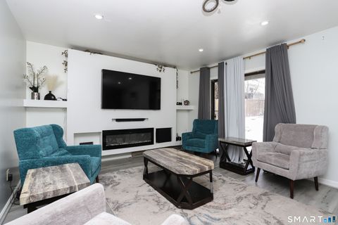 Tiny photo for 95 Park Avenue #20, Danbury, CT 06810 (MLS # 24138333)