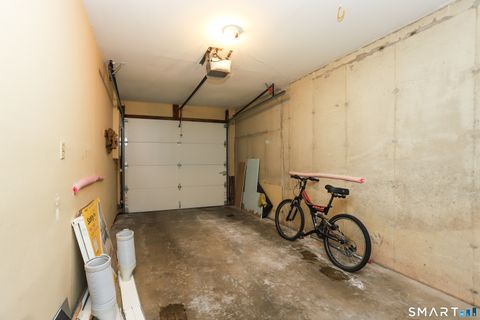 Tiny photo for 95 Park Avenue #20, Danbury, CT 06810 (MLS # 24138333)