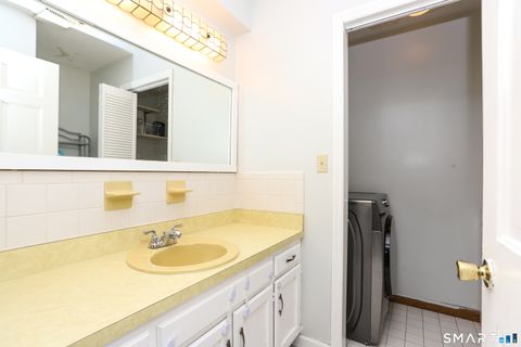 Tiny photo for 95 Park Avenue #20, Danbury, CT 06810 (MLS # 24138333)