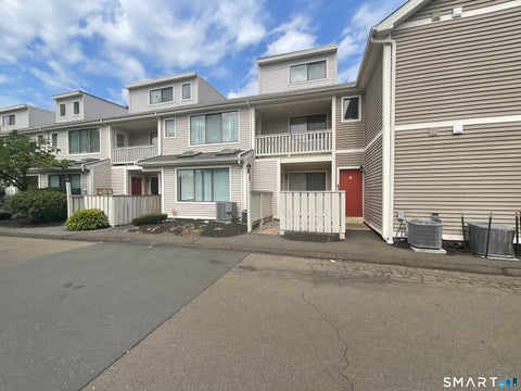 Photo of 471 Whalley Avenue #Q, New Haven, CT 06511 (MLS # 24190869)