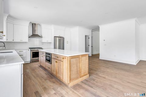 Tiny photo for 27 Suzanne Circle, Fairfield, CT 06825 (MLS # 24151023)