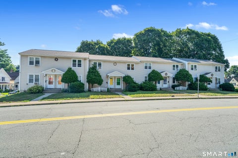 Multifamily For Sale - 531-545 Boswell Avenue<br/> New London County, Norwich, CT 06360