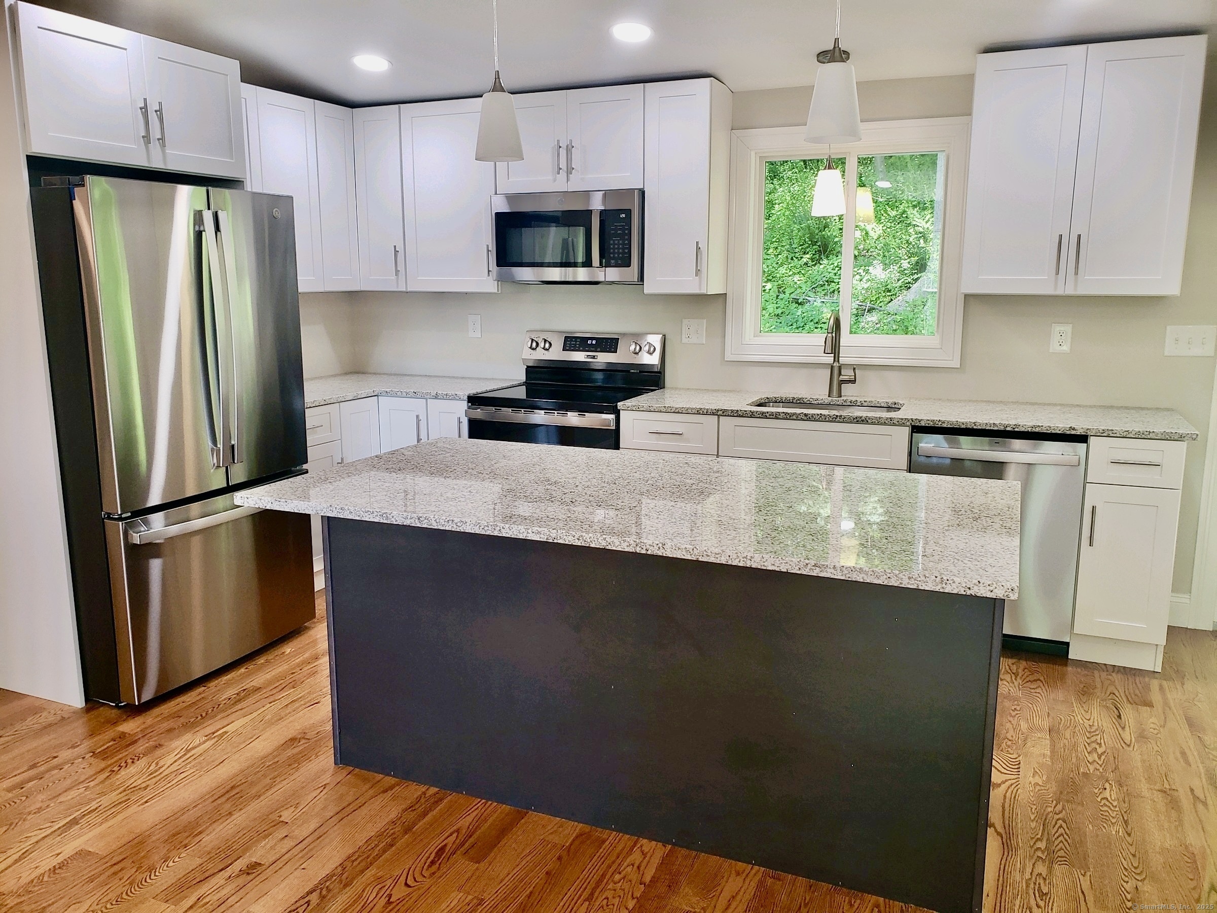 160 Bagley Road, Southbury, Connecticut image 4