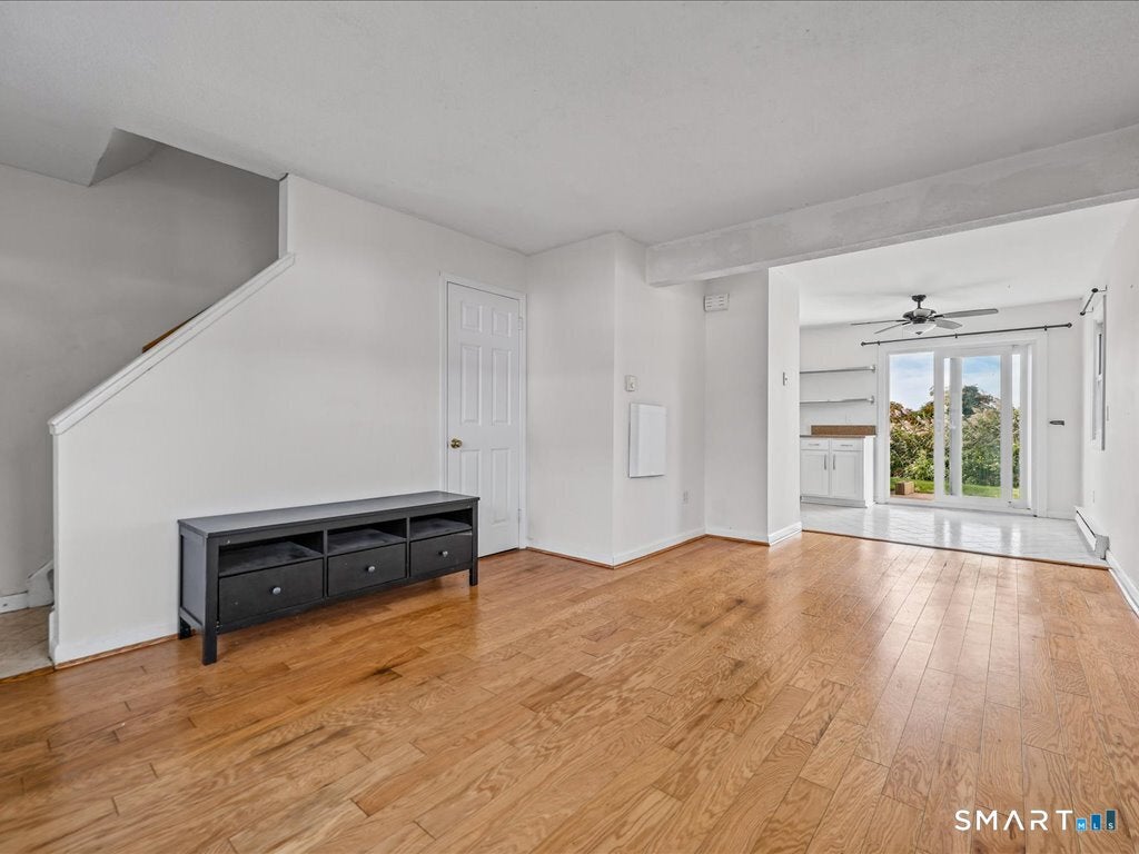 211 East Main Street G78
