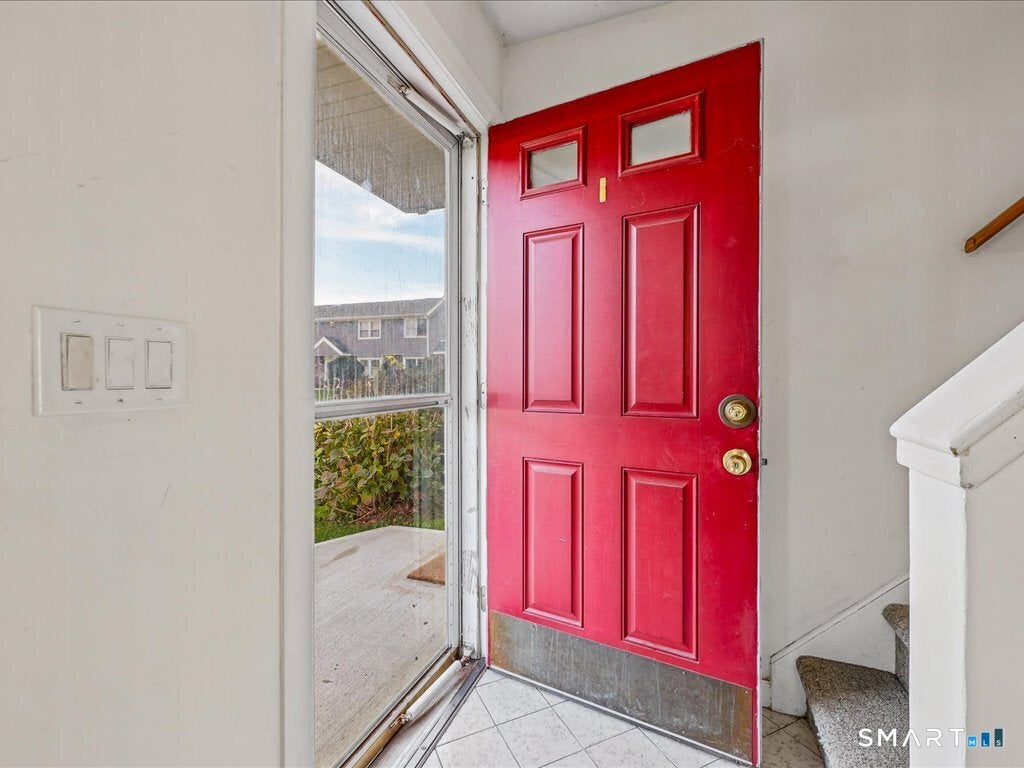 211 East Main Street G78