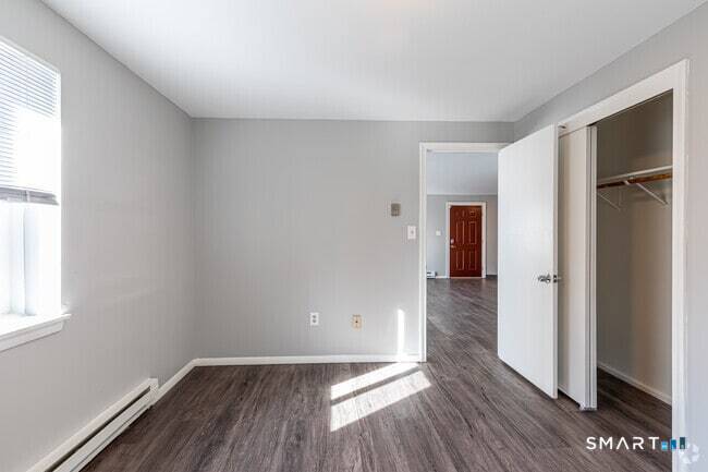 923 West Main Street 939-401