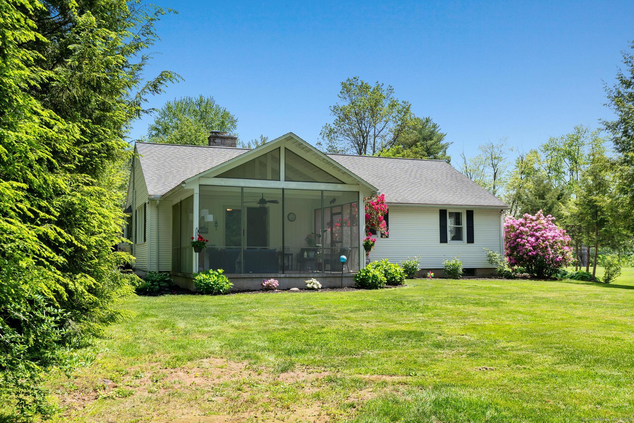 401 Russell Avenue, Suffield, Connecticut image 30