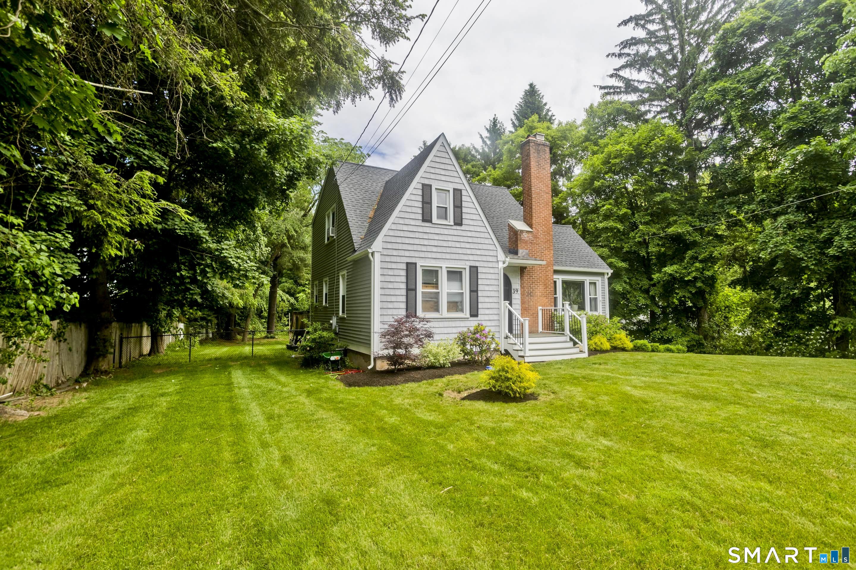 39 Highland Avenue