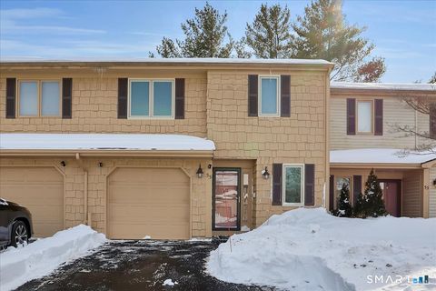 Photo of 55 Cortland Way #55, Newington, CT 06111 (MLS # 24151627)