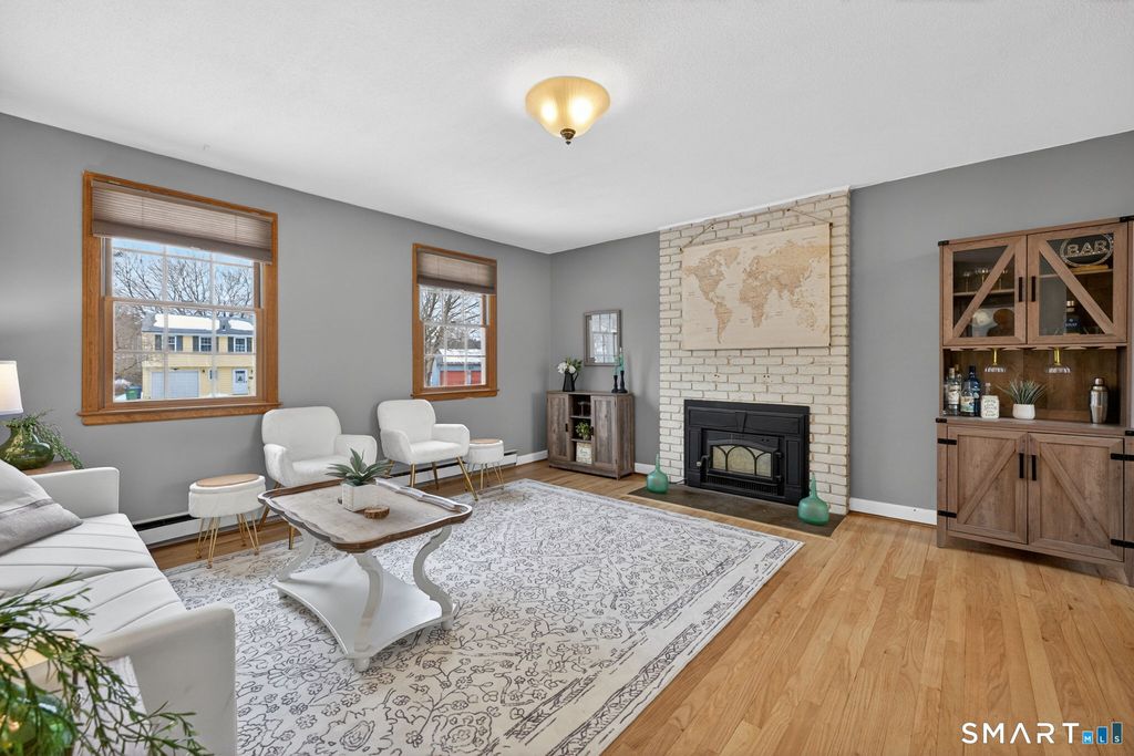 Photo of 15 Blue Spruce Street, Middletown, CT 06457 (MLS # 24154837)