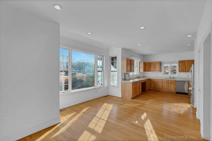24 Kingsbridge Way #24, Madison, Connecticut image 11