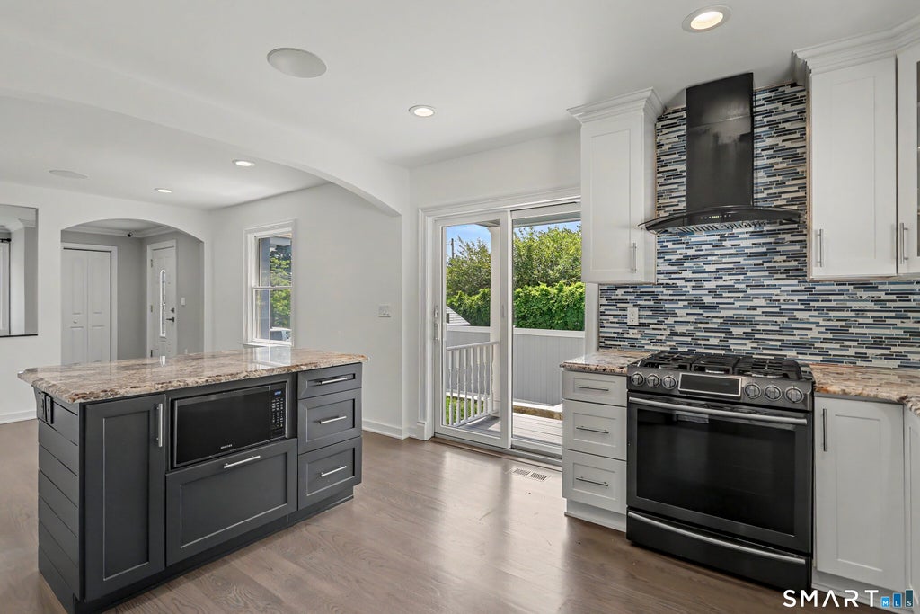 Photo of 1 Campfield Drive, Fairfield, CT 06825 (MLS # 24193952)