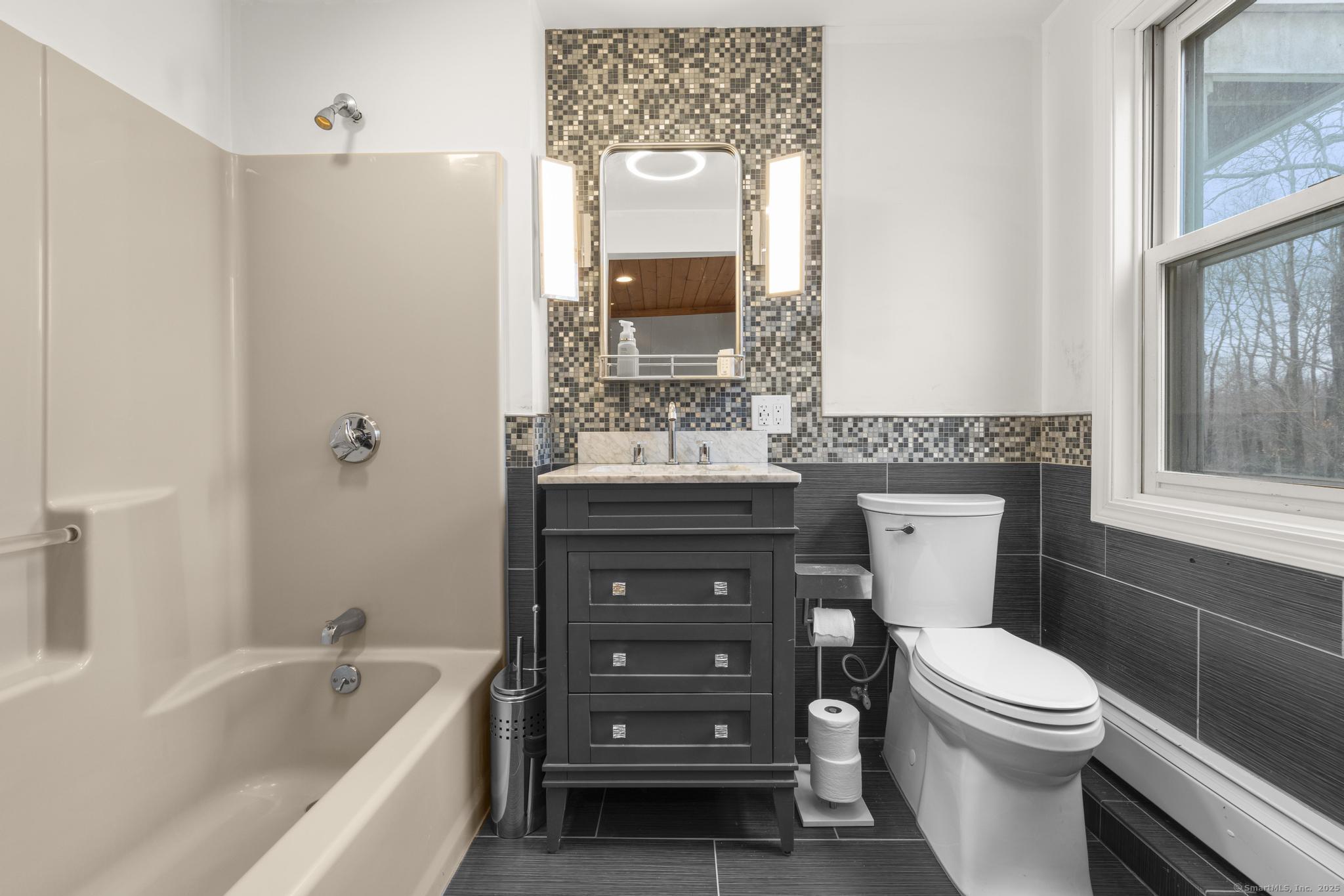 57 Indian Trail, Bristol, Connecticut image 27