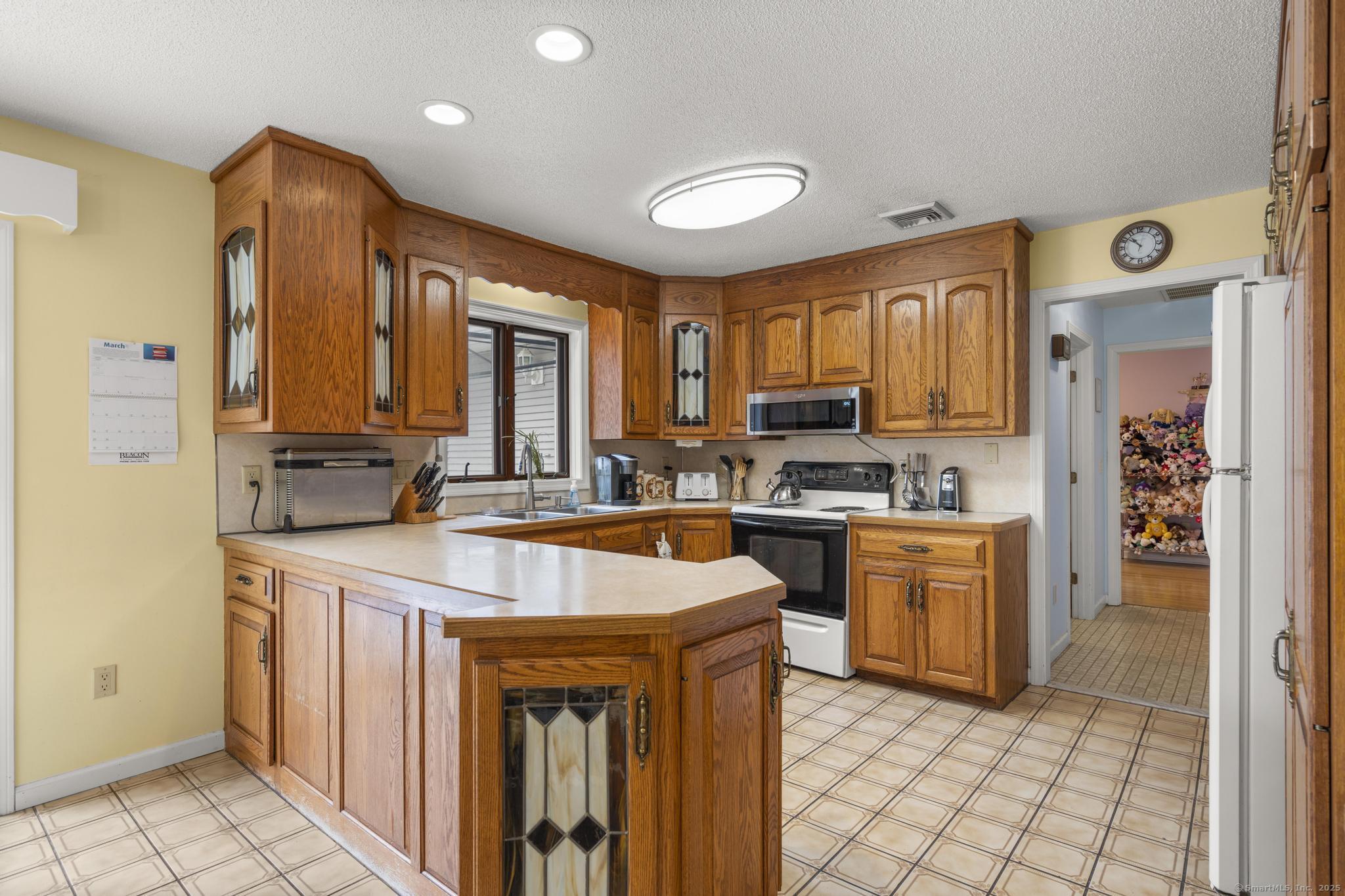 57 Indian Trail, Bristol, Connecticut image 9