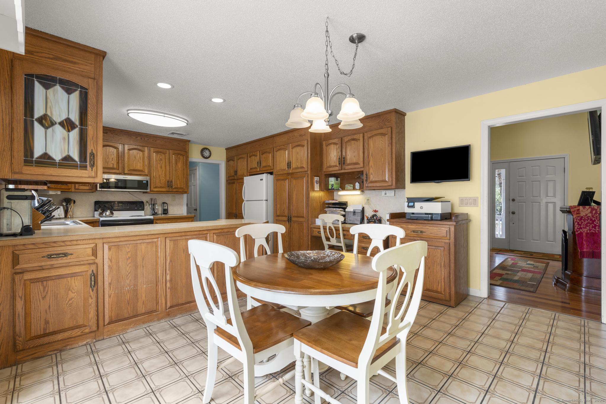 57 Indian Trail, Bristol, Connecticut image 8