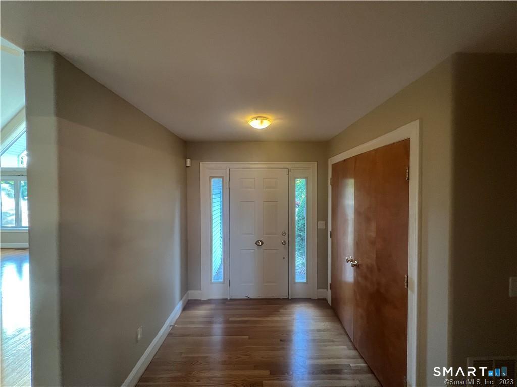 6 Kingsley Drive