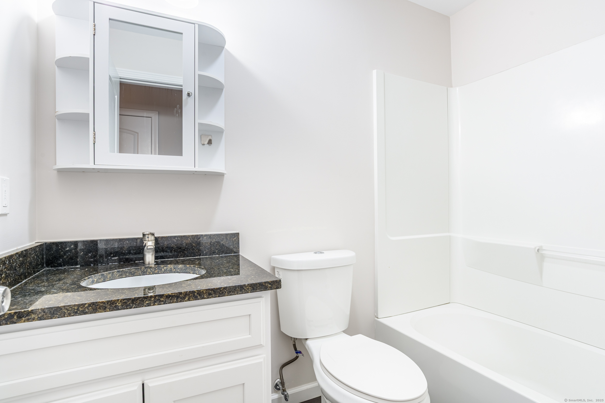 800 Seaview Avenue #820-2, Bridgeport, Connecticut image 29