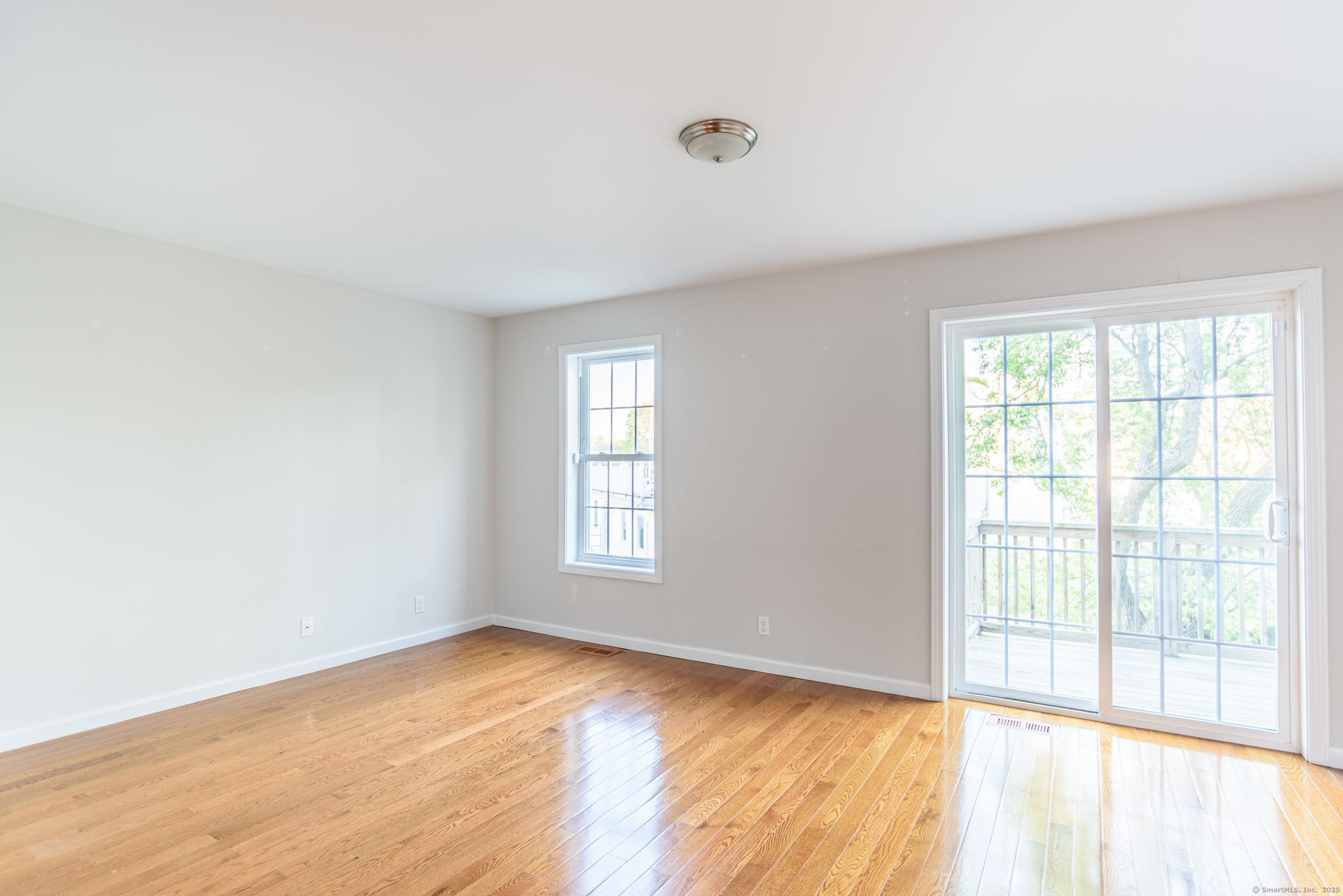 800 Seaview Avenue #820-2, Bridgeport, Connecticut image 6