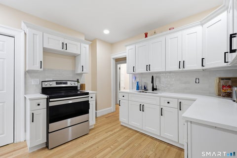 Tiny photo for 36 Brookline Avenue, Bloomfield, CT 06002 (MLS # 24197203)