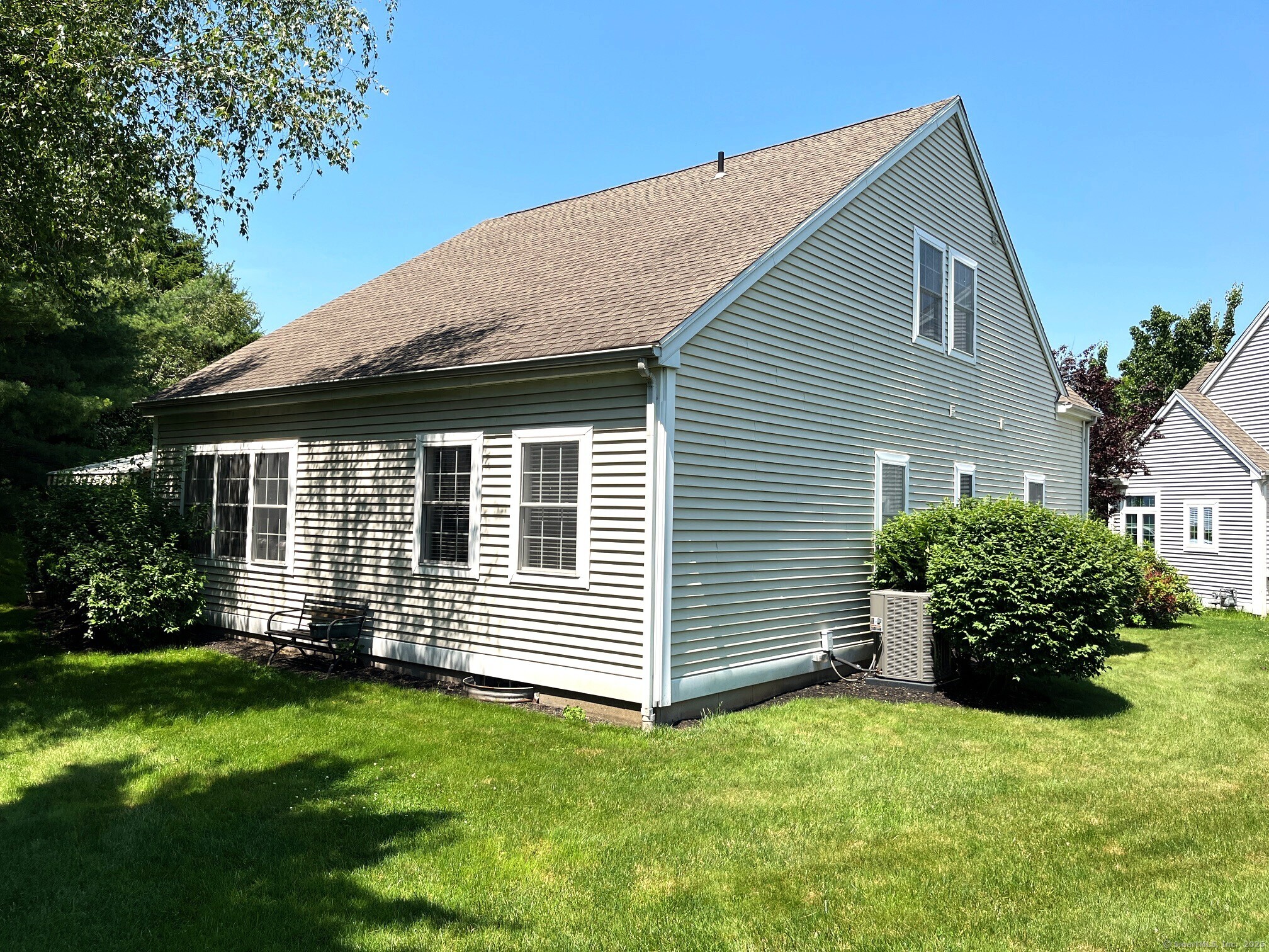 7 Clover Lane 7