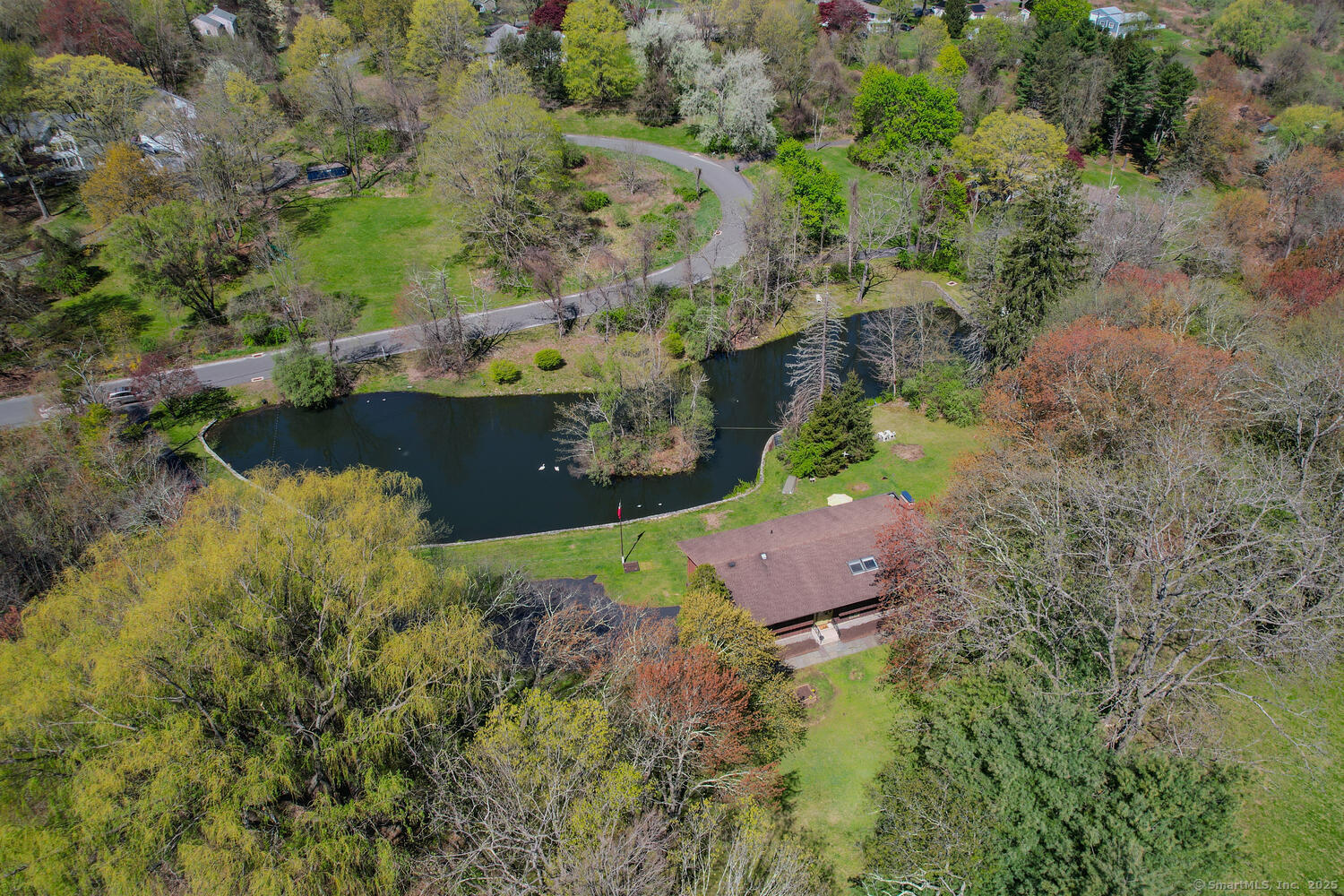 4 Whippoorwill Hill Road, Newtown, Connecticut image 5