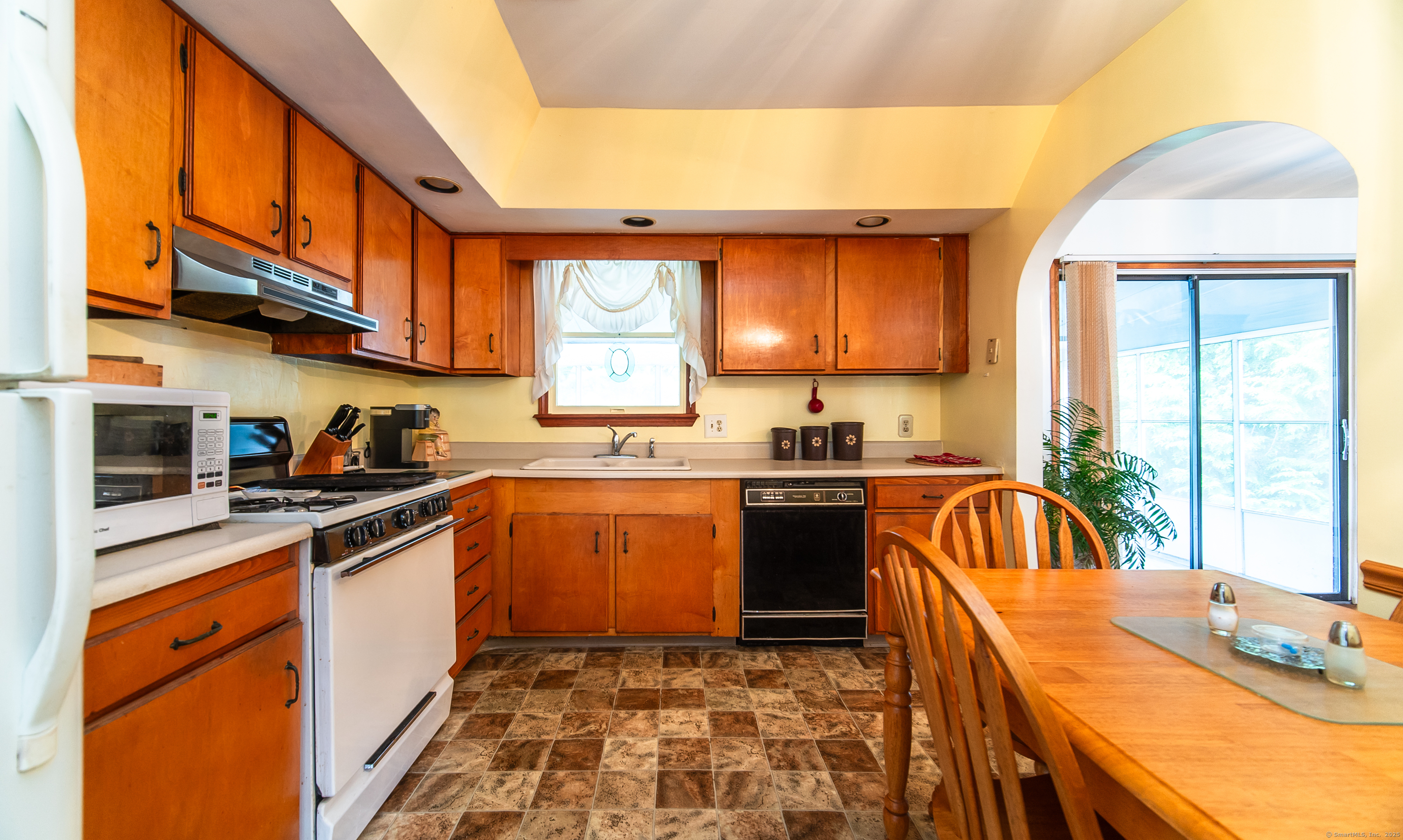133 Capstan Avenue, Groton, Connecticut image 2