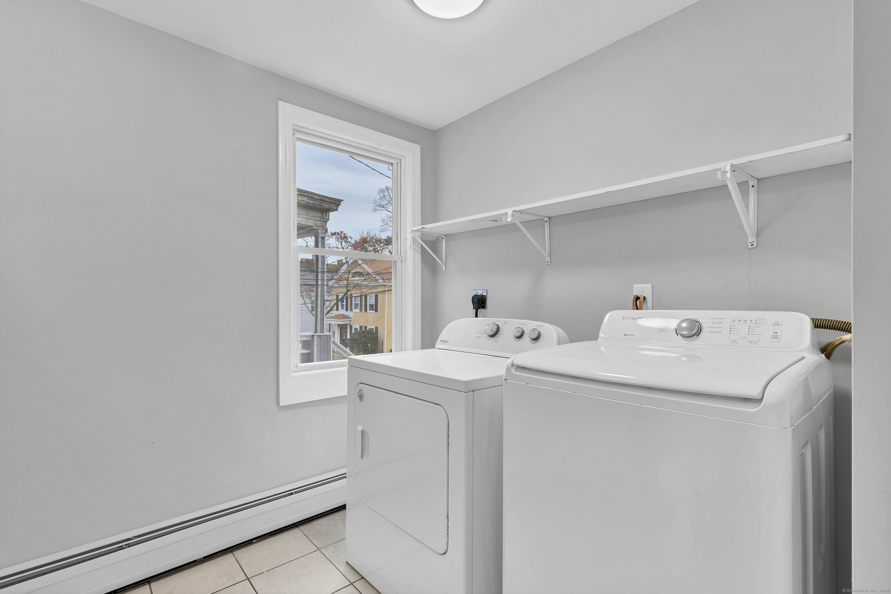 33 Hope Street, New London, Connecticut image 24