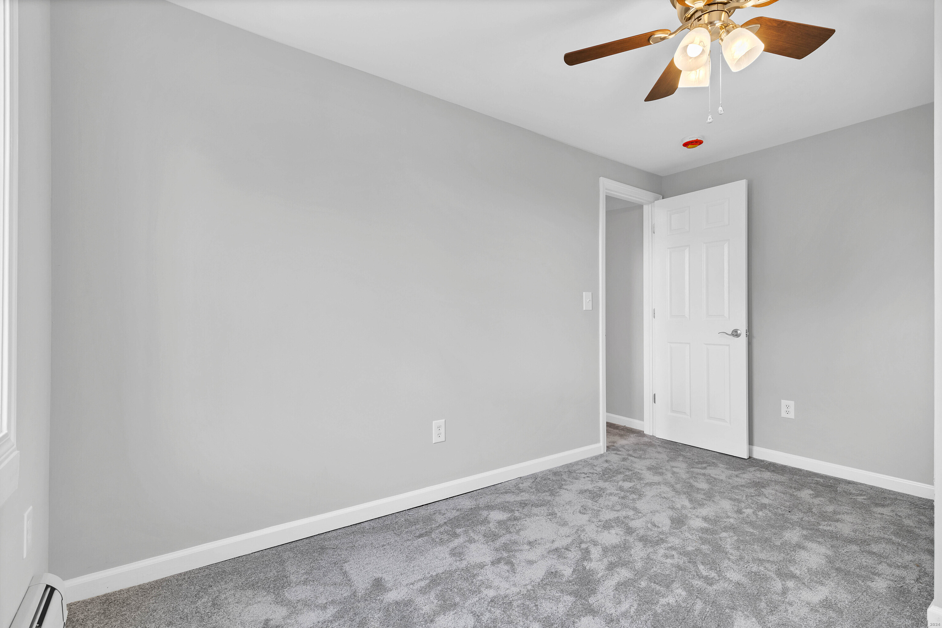 33 Hope Street, New London, Connecticut image 18