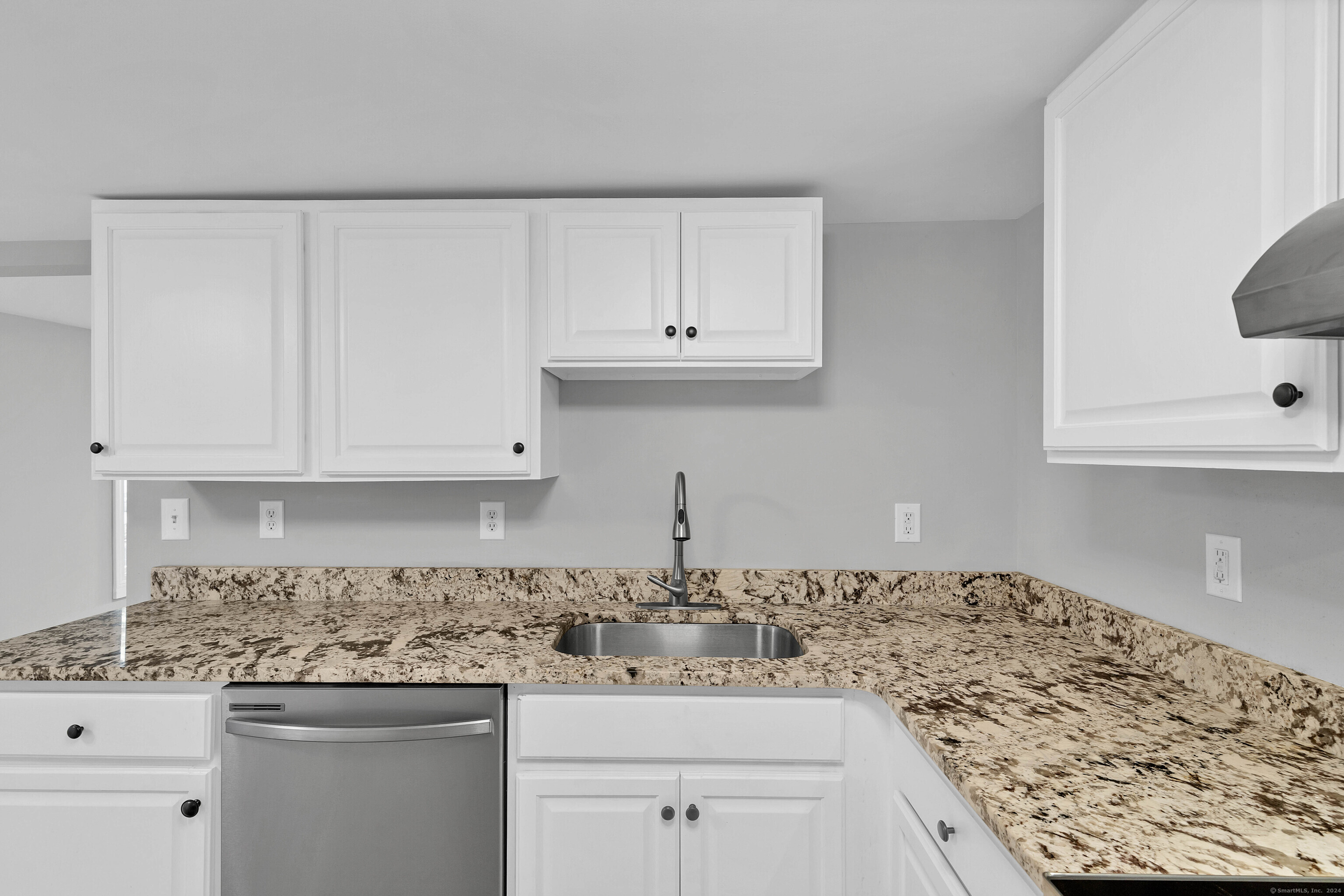 33 Hope Street, New London, Connecticut image 15