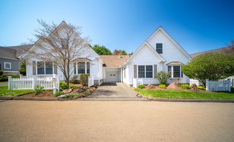 87 Allison Way 87 East Haven CT 06512