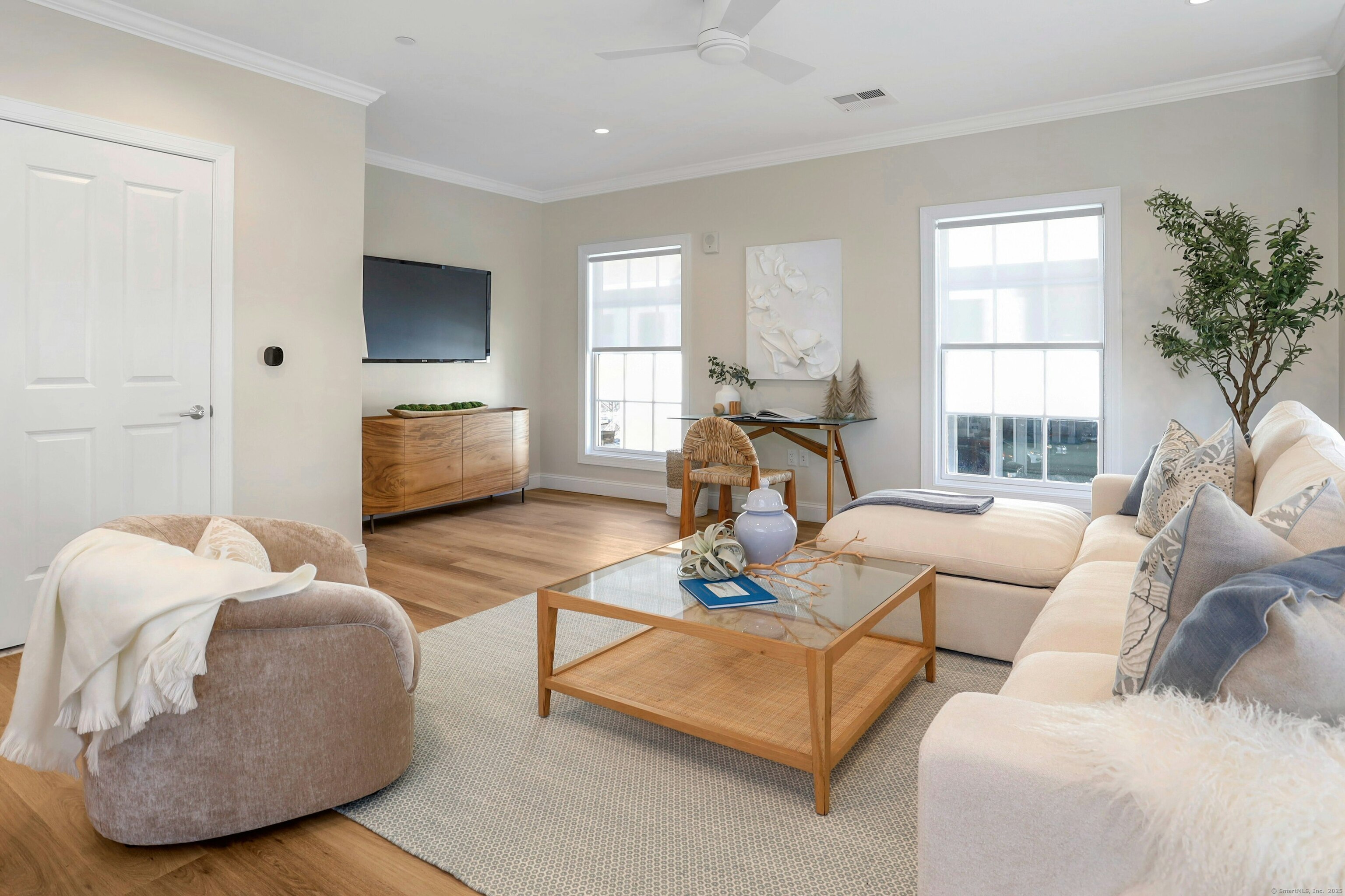 340 Heights Road 205