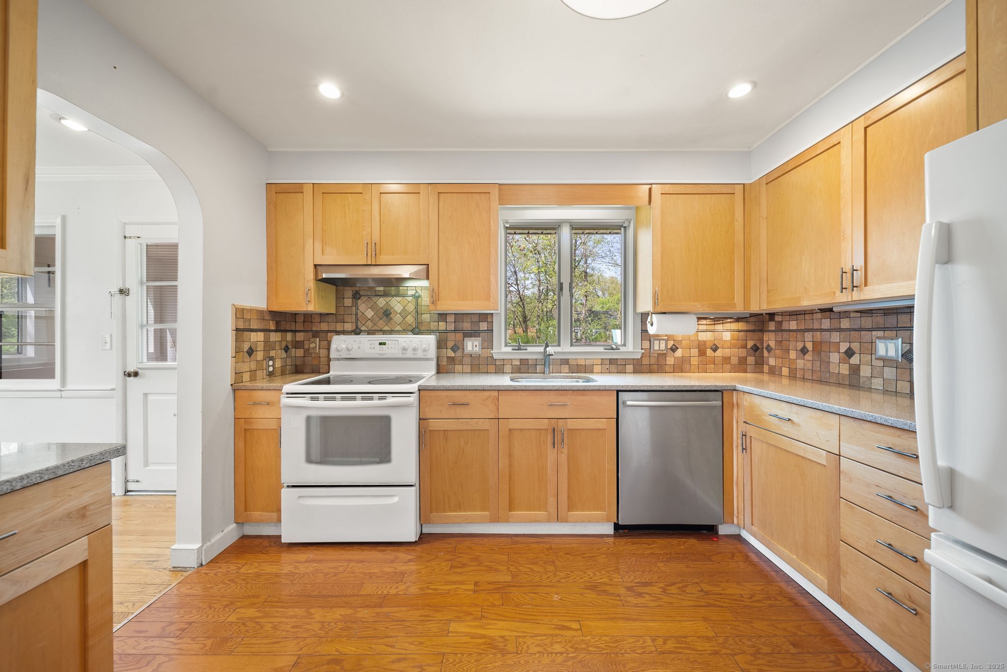 88 Lawler Road, West Hartford, Connecticut image 2