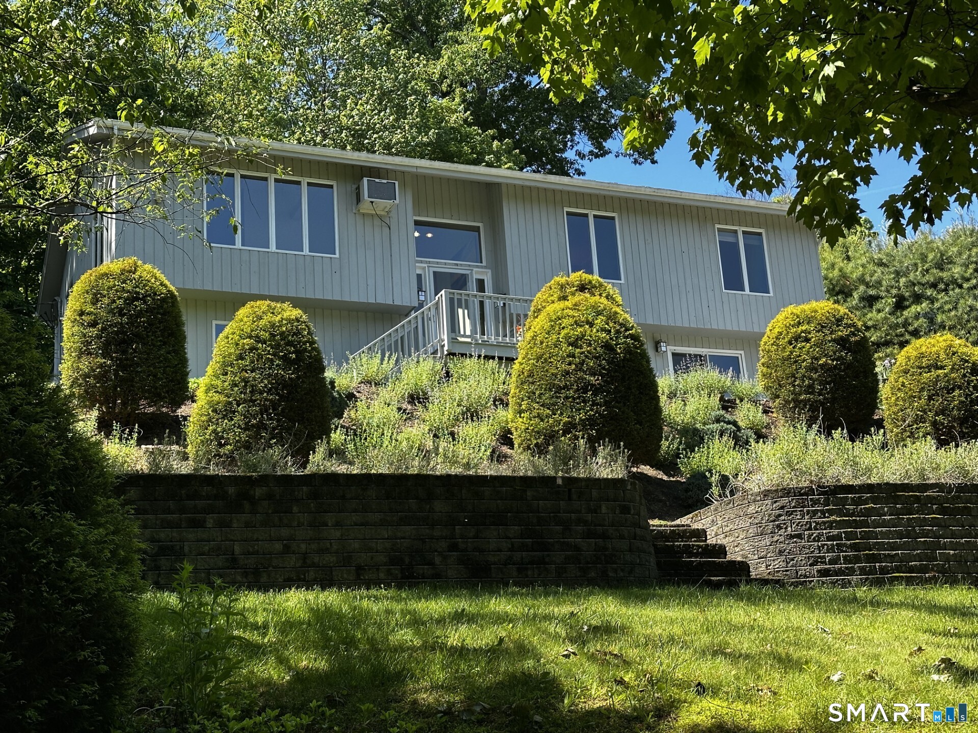 19 Hilldale Road