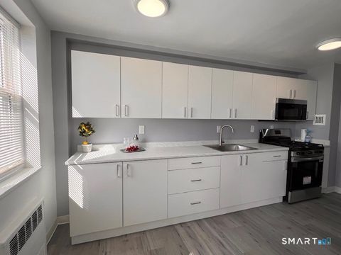 Photo of 54 W. North Street #305, Stamford, CT 06902 (MLS # 24164681)