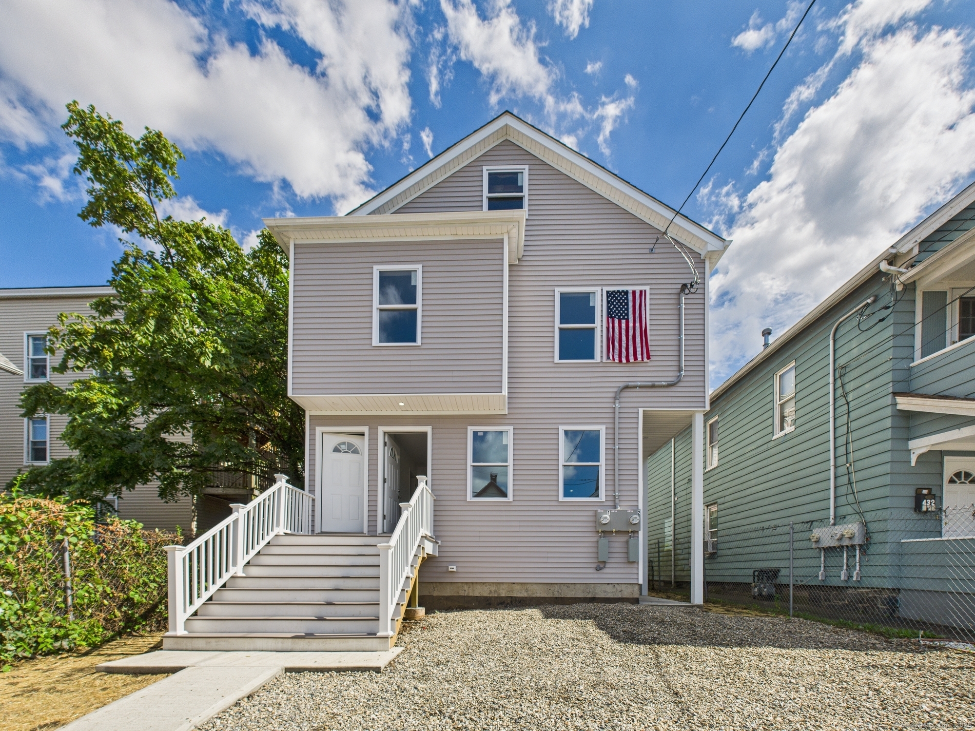438 Park Street