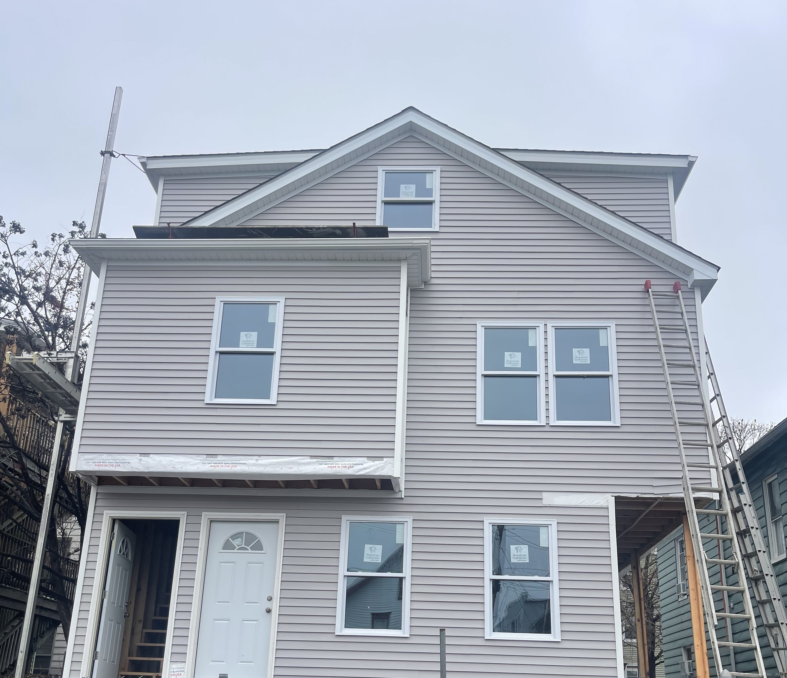 Property for Sale at Park Street, Bridgeport, Connecticut - Bedrooms: 7 
Bathrooms: 3 
Rooms: 12  - $675,000