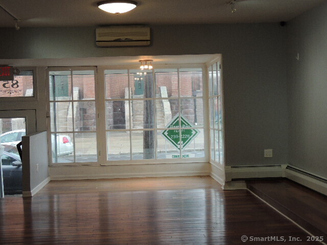 85 North Colony Street