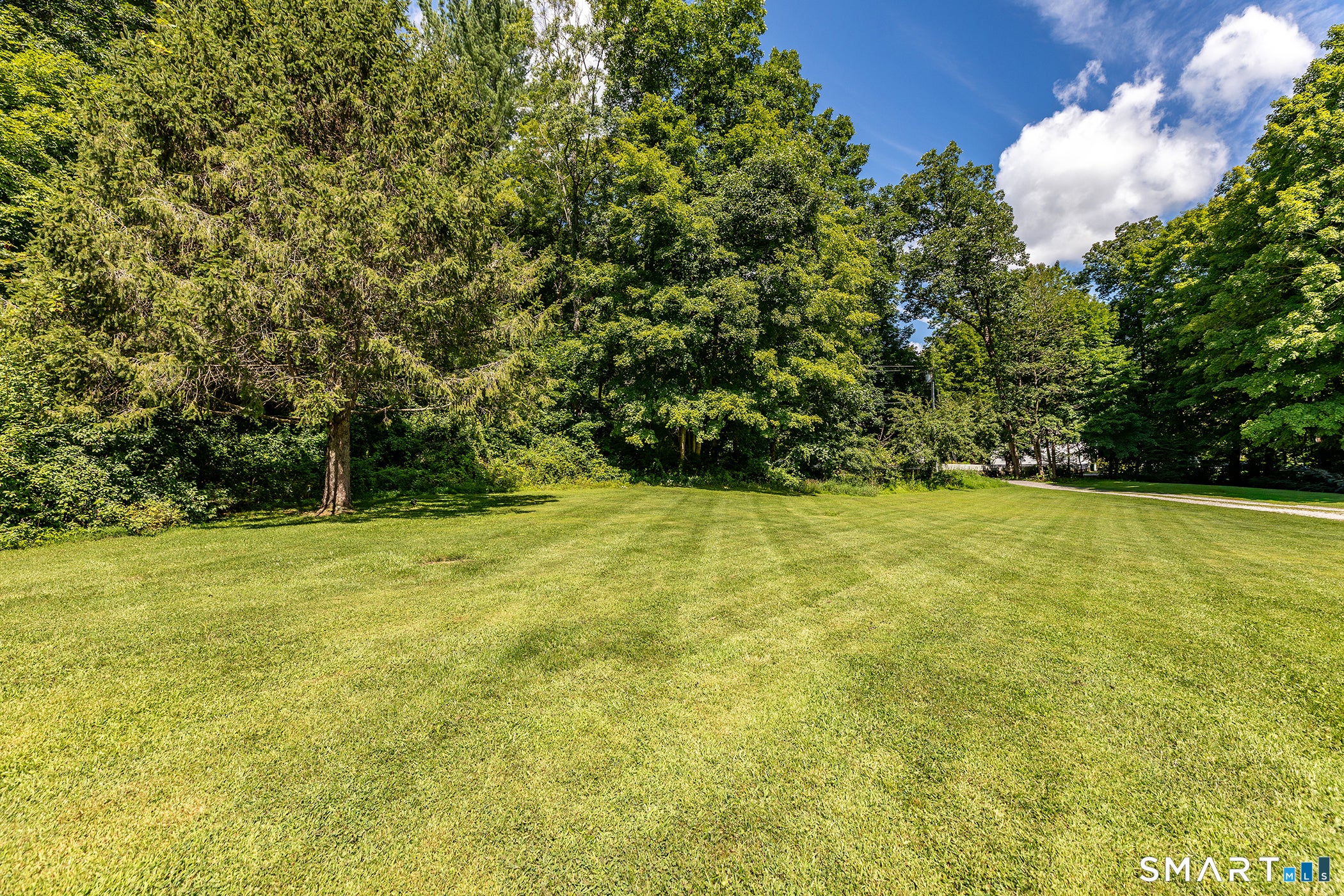 122 River Road