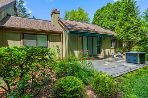 737 Heritage Village A Southbury CT 06488