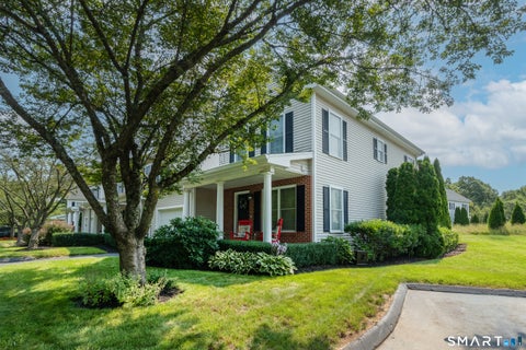 Condo For Sale - 5 W Sussex Place #5<br/> Madison, CT 06443
