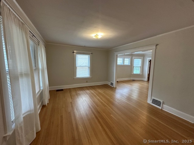 West Hartford, Connecticut 06119, United States, 2 Bedrooms Bedrooms, ,1 BathroomBathrooms,Residential,Active,156004