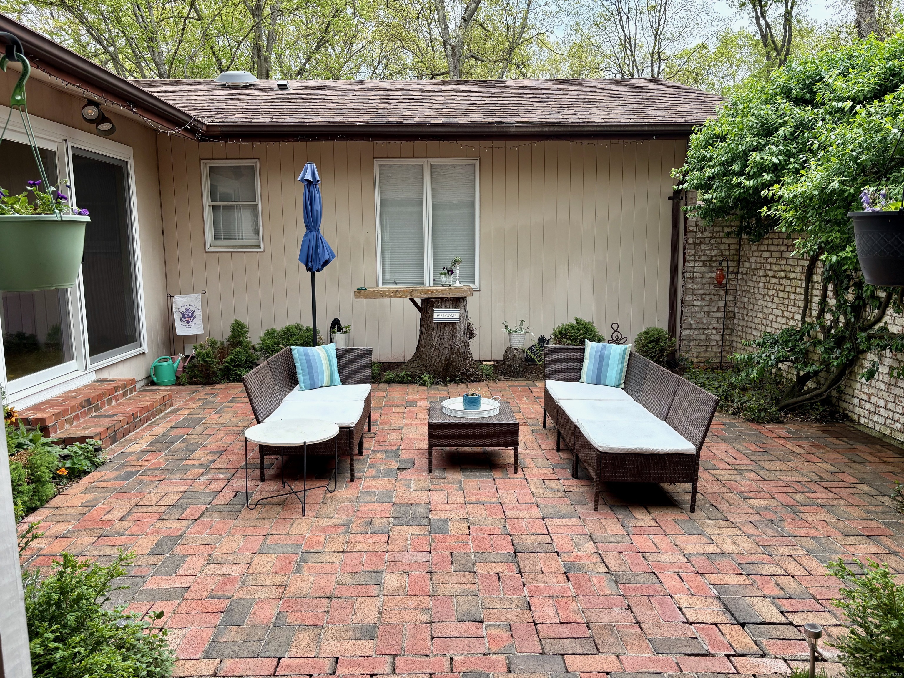 64 Sherwood Lane