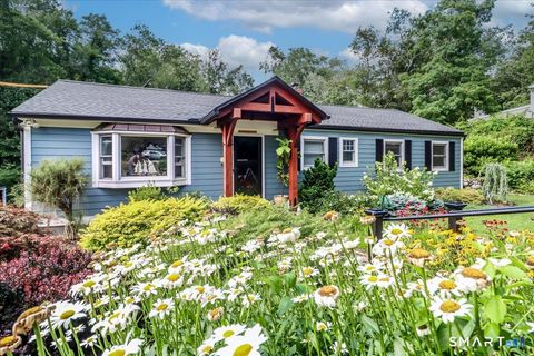 Tiny photo for 40 Toll House Lane, Fairfield, CT 06825 (MLS # 24146177)
