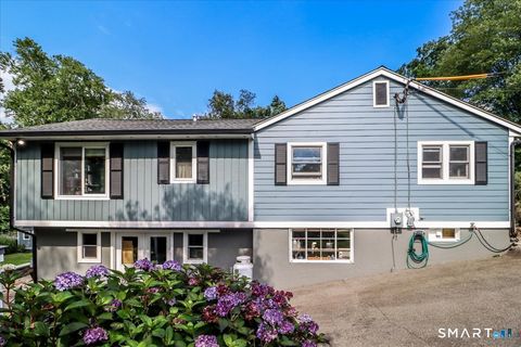 Tiny photo for 40 Toll House Lane, Fairfield, CT 06825 (MLS # 24146177)