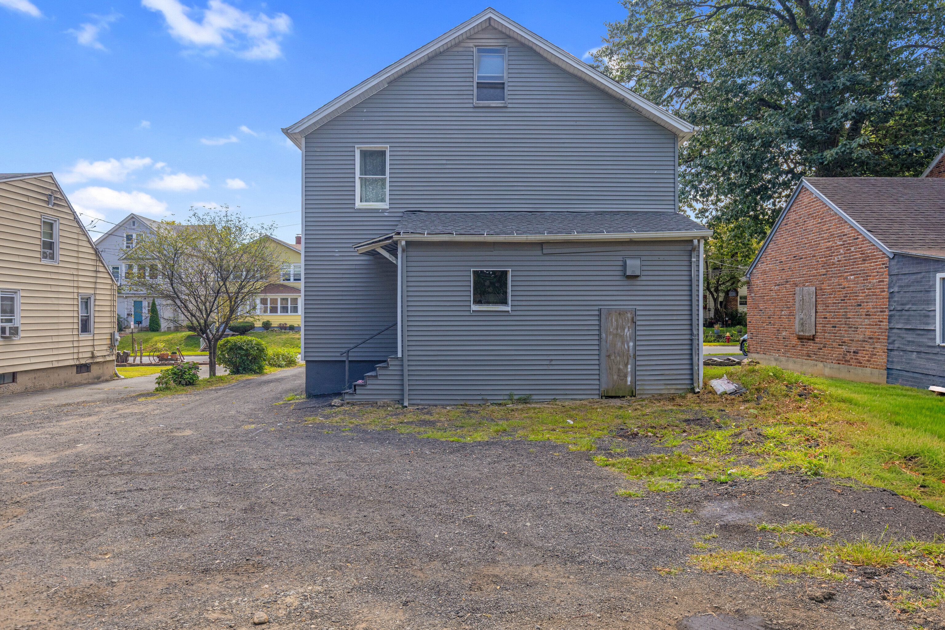 76 Allen Street