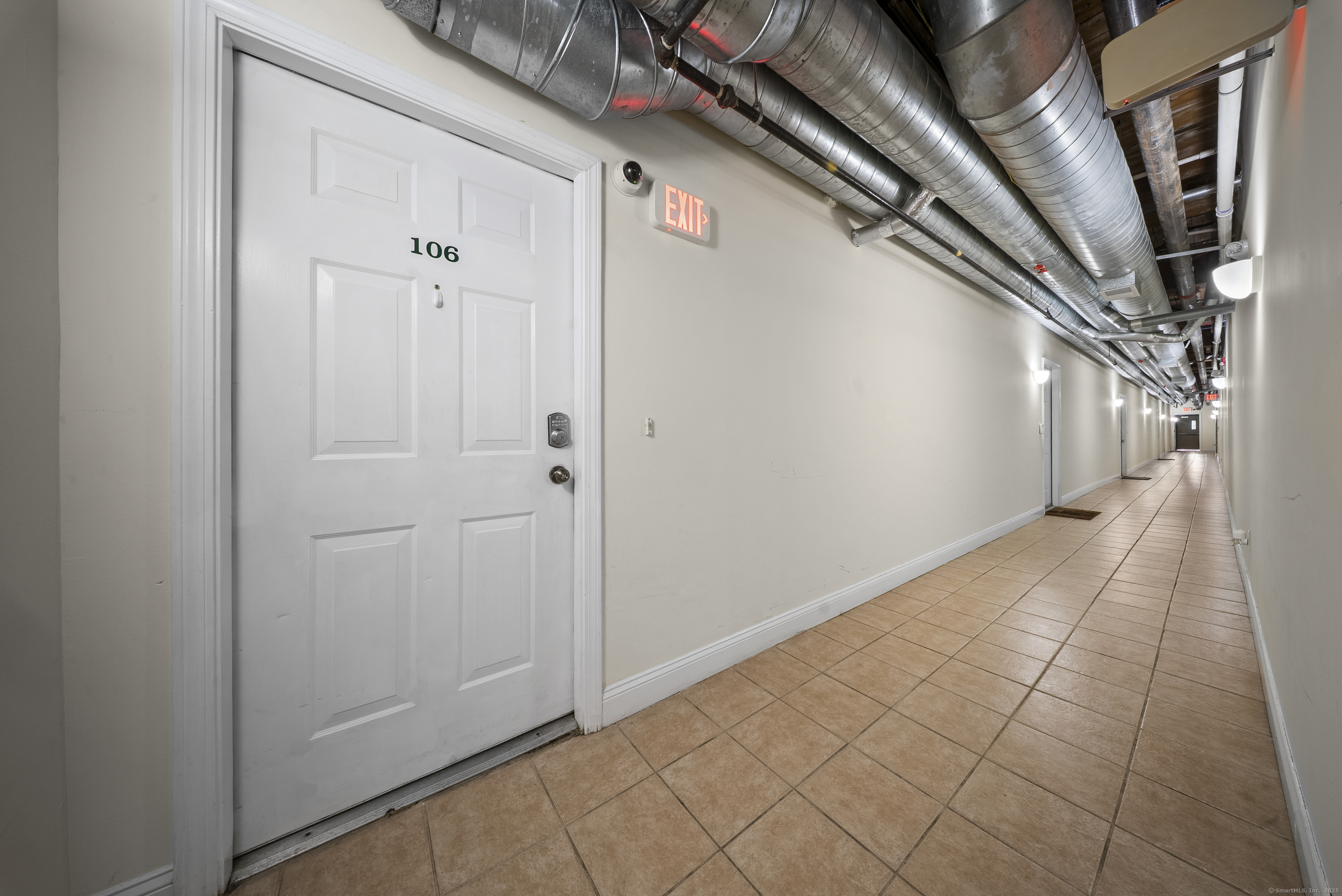 390 Charles Street APT 106