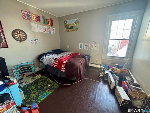 Tiny photo for 130 Norwood Avenue, New London, CT 06320 (MLS # 24151360)