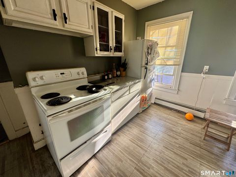 Tiny photo for 130 Norwood Avenue, New London, CT 06320 (MLS # 24151360)