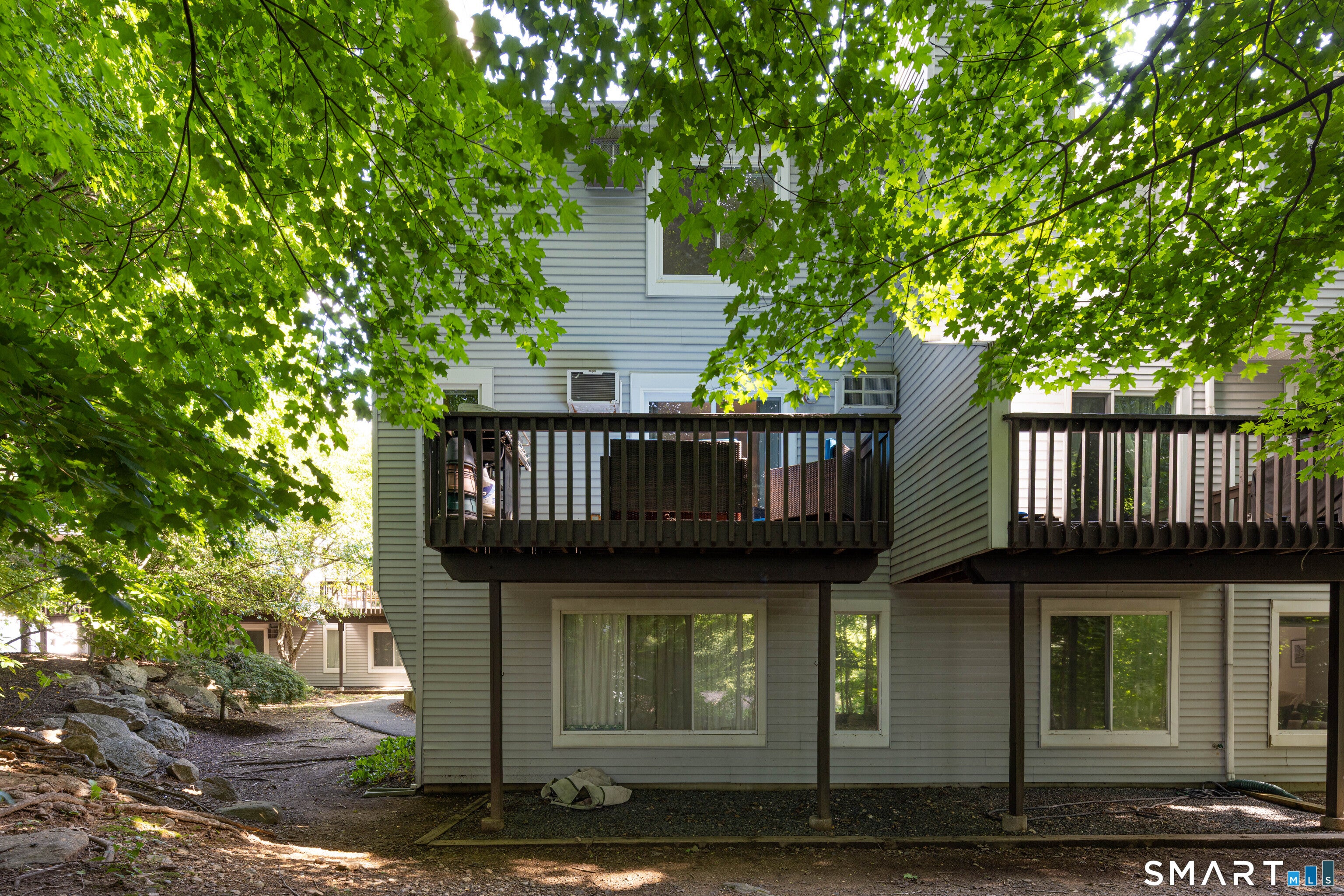 20 East Pembroke Road 22